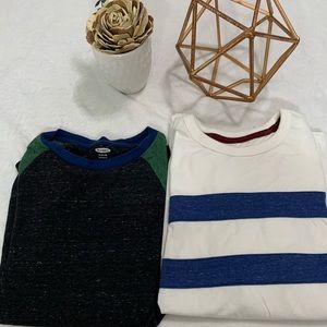 2 Old Navy boys long sleeve shirt